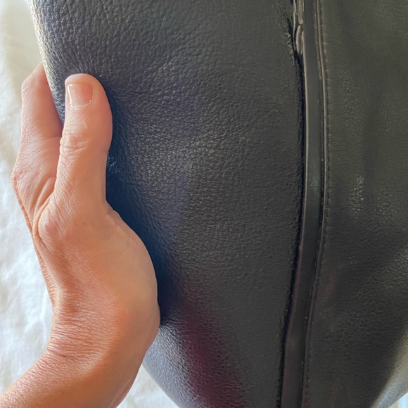 Michael Kors Purse Black - Picture 9 of 9